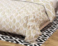 RVS Decor Luxury Reversible Damask Comforter – Premium Bed Quilt | Elegant Gold Design | Soft & Lightweight