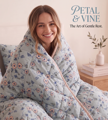 Minimal Grey Floral Comforter Set – Soft Printed Reversible Quilt for Double Bed