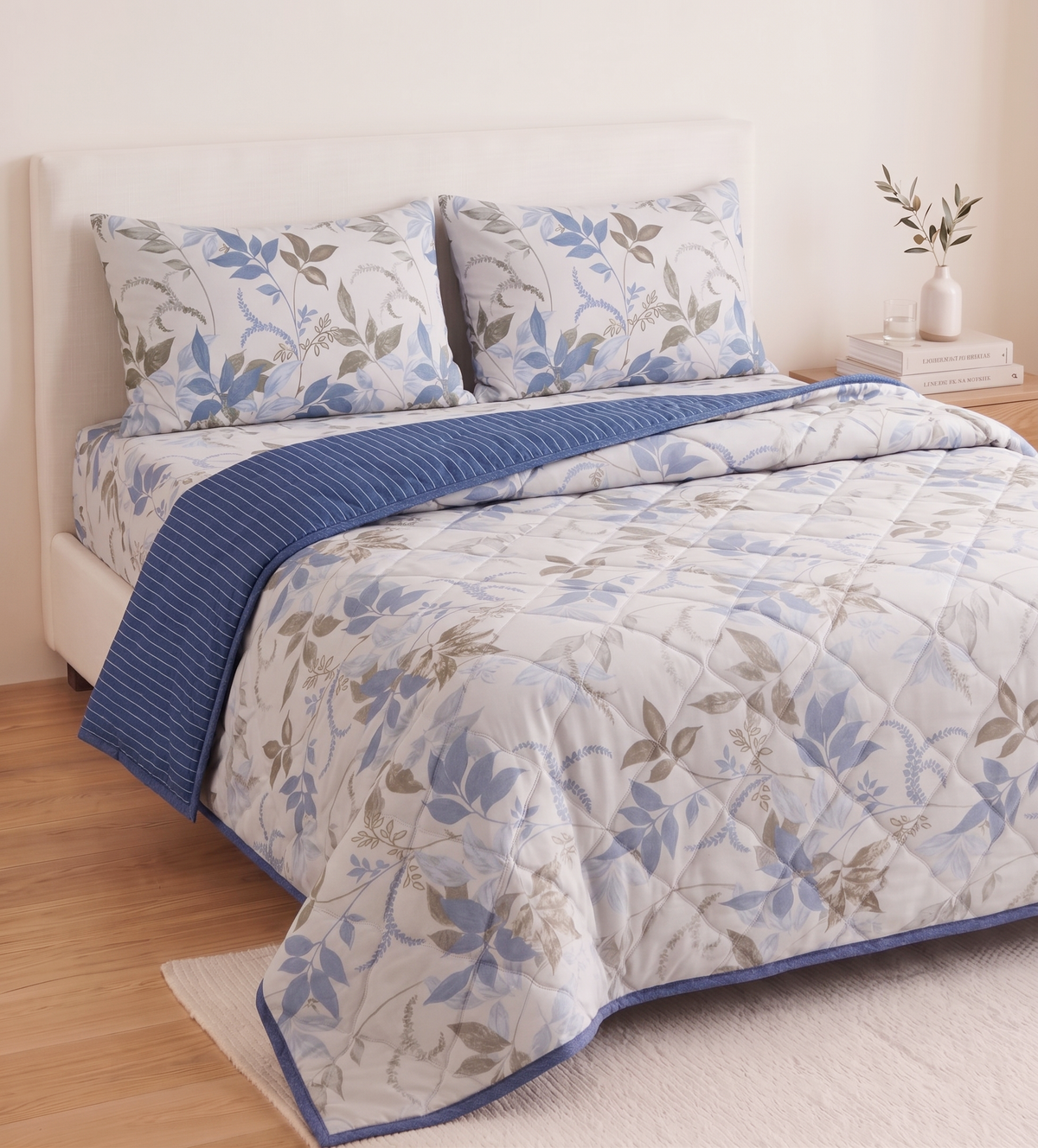 Blue Grey Botanical Comforter Set – Modern Reversible Quilt for Double Bed
